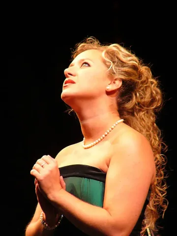 Джудит Халас от Виенската опера пее в София