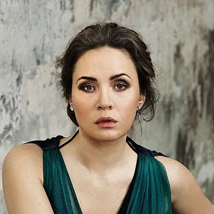 Соня Йончева идва в София за премиера