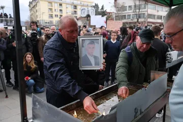 Всеки дом в Кочани почернен от трагедията