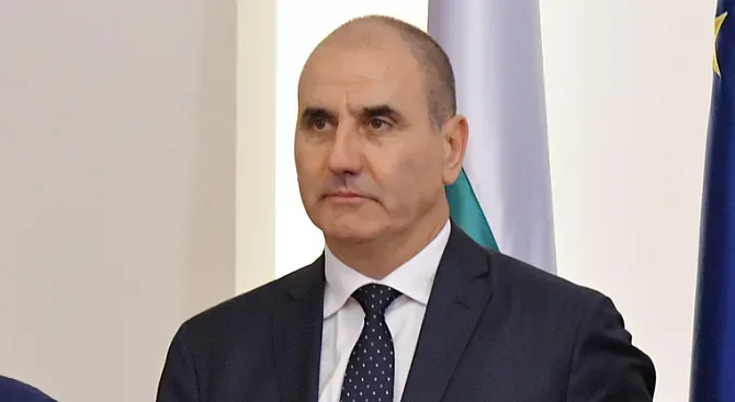 Цветанов на работно посещение в Париж