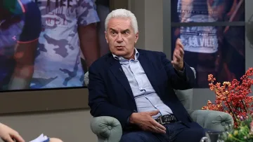 Сидеров иска ОП лидерите вън от кабинета