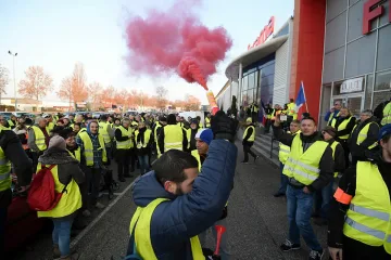 50 000 на протеста с жълти жилетки във Франция