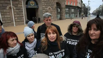 Майките искат нова оставка