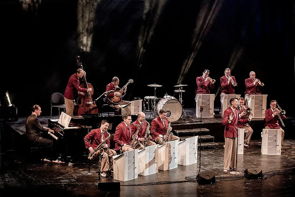 Танци на „Best of swing“