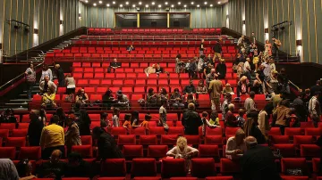 Предстои Нощта на театрите