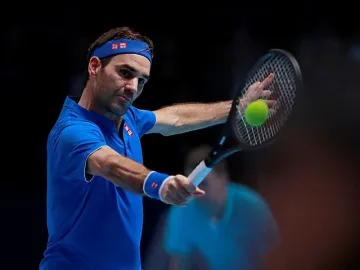 Федерер вече е на полуфинал в Лондон