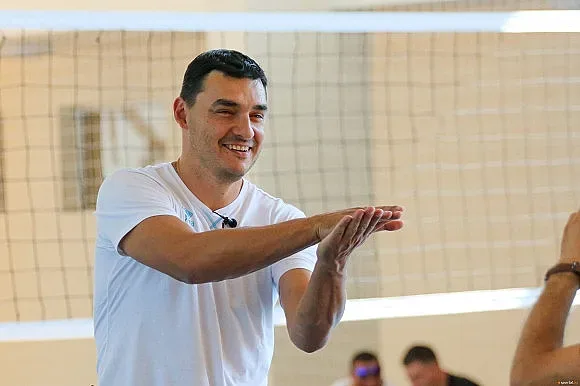 Владо Николов се връща в игра