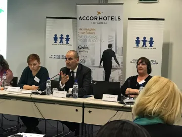 Цветанов: Най-големите опасности за децата са в интернет