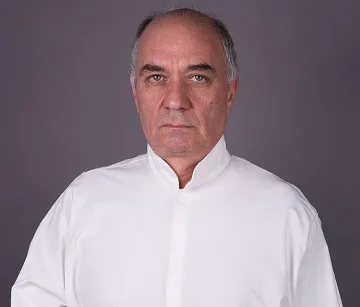 Кадурин скочи на политиците! Страшни разкрития за актьорите