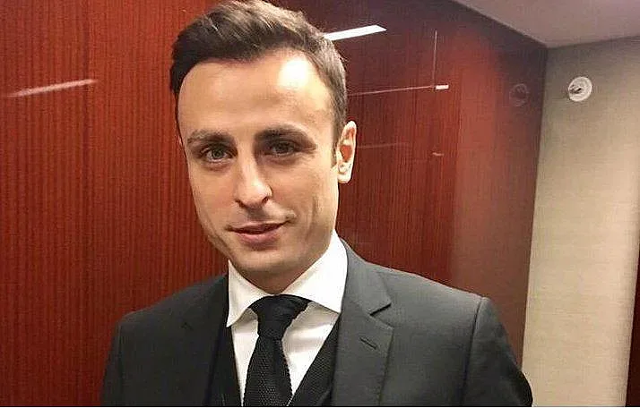 ЦСКА покани Бербатов