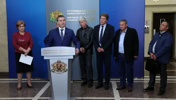 Финансовият министър: Постигнахме договореност за повече отчетност