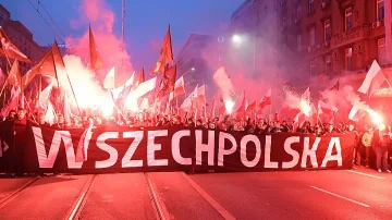 Изгориха знамето на ЕС на шествие в Полша