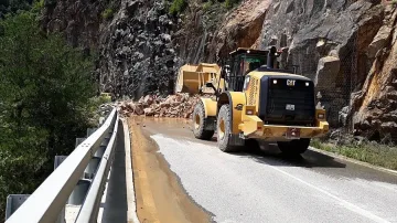 140 млн. лв. за свлачища са включени в бюджета на АПИ за 2019 година