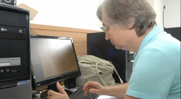 Проектобюджетът принуждава работещите в администрацията пенсионери да напуснат