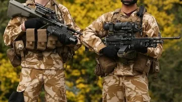 САЩ хвърлят над 5000 войници по границата с Мексико