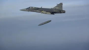 Грипен се похвалиха с нов тестов изтребител с повече огнева мощ