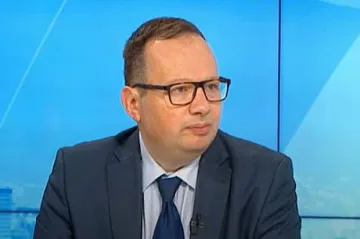 Отива ли си Вучич? Гореща прогноза