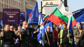 Протестът срещу цените на горивата прерасна в искане на 750 лева минимална работна заплата