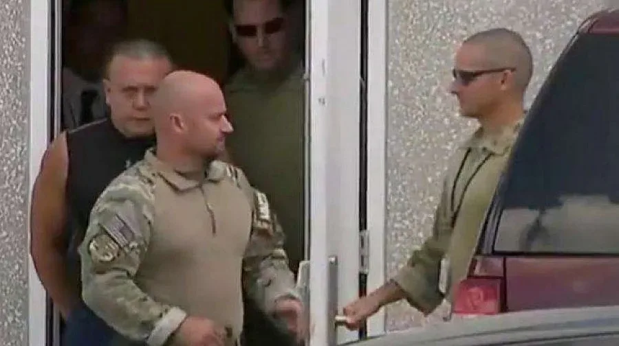 Мъж от Флорида е задържан за писмата-бомби до демократите в САЩ