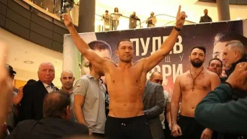 Време е за мегасблъсъка: Пулев срещу Фюри тази вечер