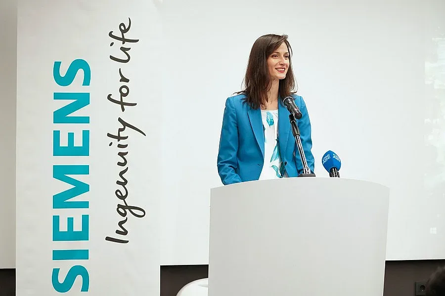 Еврокомисарят Мария Габриел: Човекът трябва да е в центъра на цифровизацията