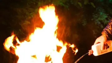 Изгоряха жилище на съдебен служител и кола на полицай във Видин