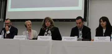 Вицепрезидентът: Всяка трета жена в България е жертва на домашно насилие