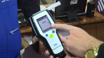 Шофьор на ученически автобус кара с 0,59 промила алкохол