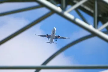 Мъж опипвал пътничка в самолет, оправдал се с американския президент