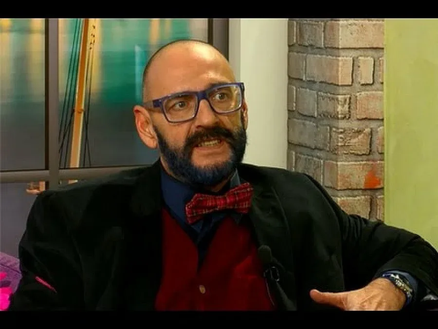 Питайте правителството! За Локо София и за канабиса също