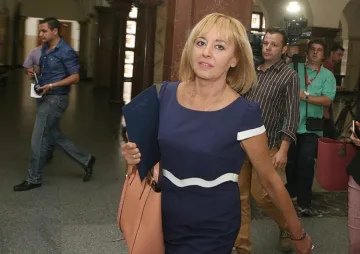 Близо 100 000 граждани са потърсили съдействие от омбудсмана за три години