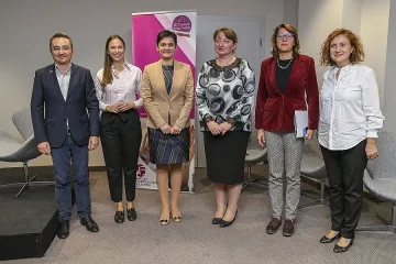 Наръчник за стажуване помага на младите хора и бизнеса