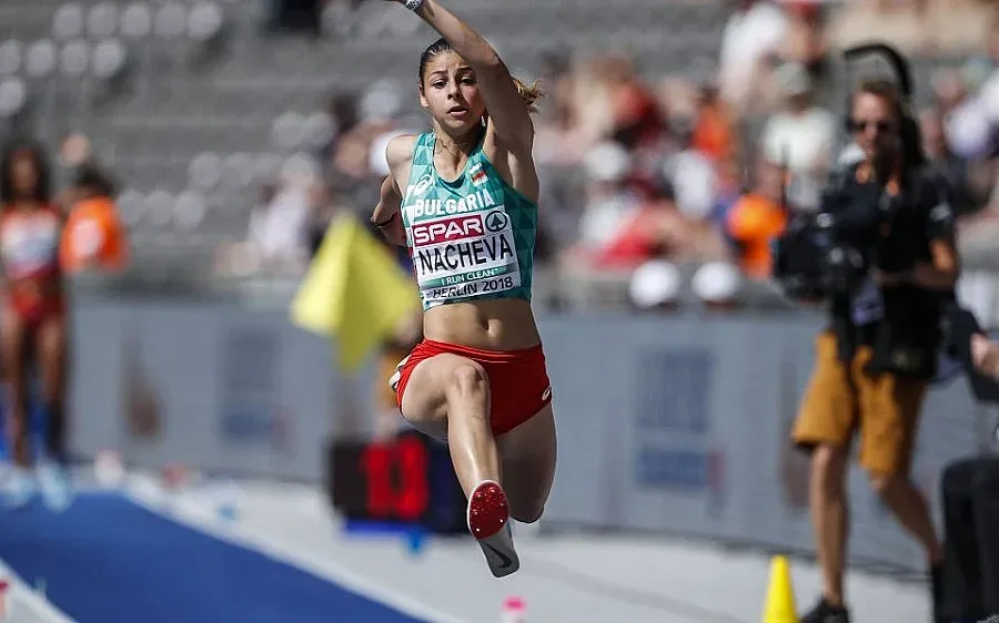 ЗЛАТО ЗА БЪЛГАРИЯ: Александра Начева стана младежки олимпийски шампион на троен скок