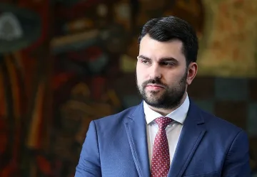 След призива на Пеевски! Външно предложи помощ на Скопие