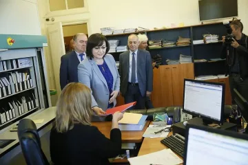 БСП внесе в парламента вота на недоверие към кабинета за здравеопазването