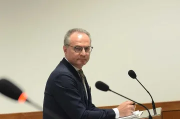 Делото на Лозан Панов срещу КПКОНПИ с неочакван обрат