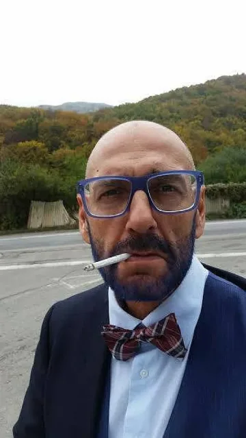 Dilov.info: Възложителят! Възложителят! Особености на националното „позорище”