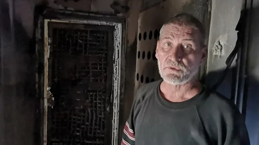 Запалиха гума пред дома на бургаски фоторепортер