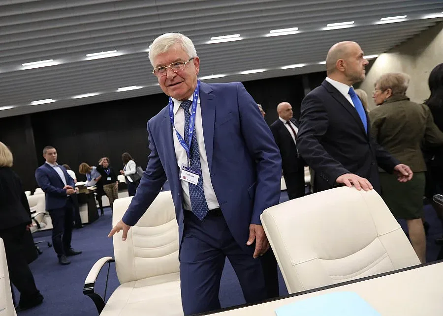 Законодателство за нов здравноосигурителен модел ще се предлага през януари