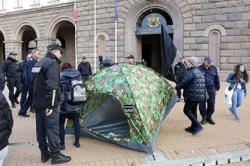 Манолова: Финансовият министър гарантира, че промените за хората с увреждания ще се случат