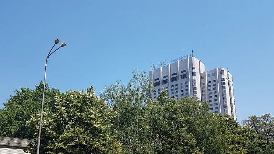 Съдът пак отмени запечатването на хотел "Маринела"