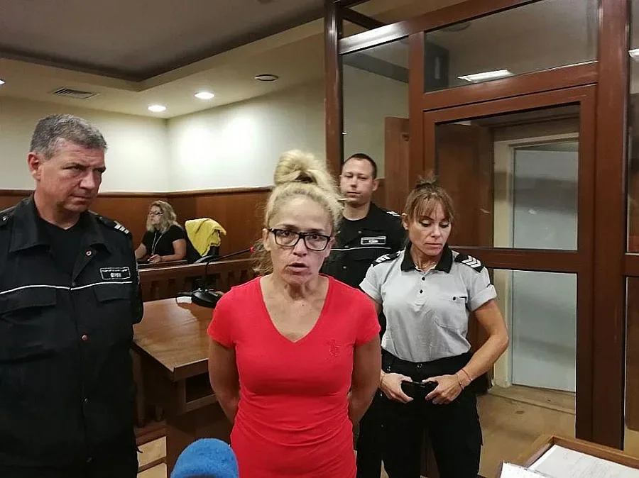 Стартира делото за корупция срещу кметицата Десислава Иванчева