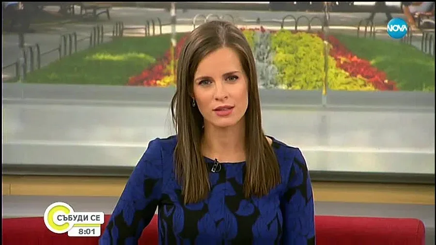 Война на войната по пътищата: Известни жени се състезават с коли