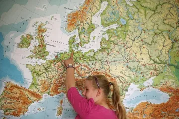 Как да обиколим Европа само за няколко часа?