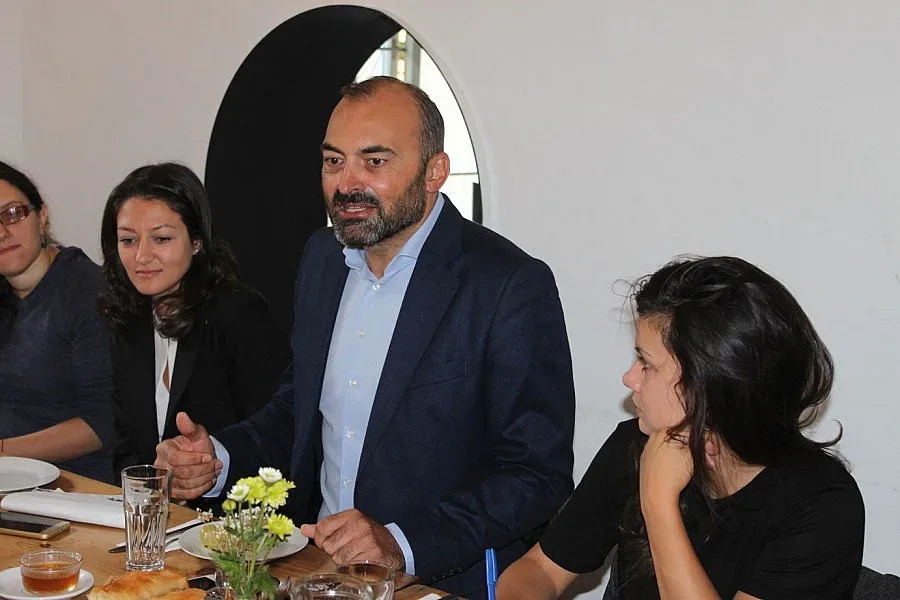 Спад в броя на сделките с недвижими имоти, при ръст в цените