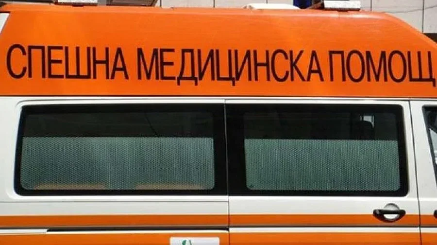 Тийнейджър в критично състояние, премаза го кола край Пазарджик