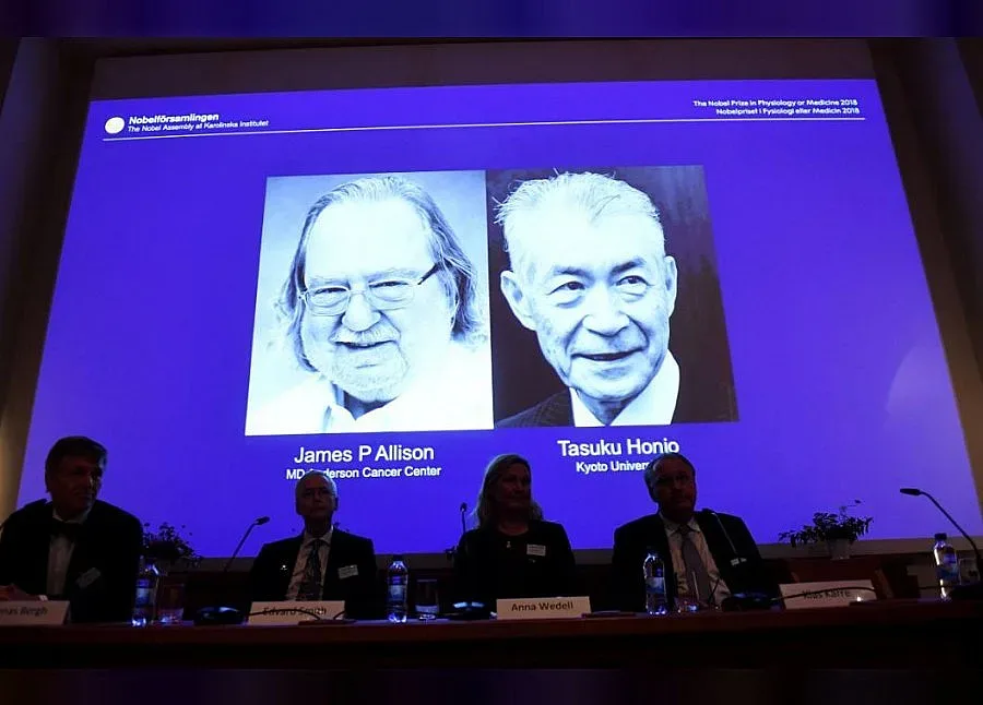 Американец и японец получават Нобеловата награда за медицина