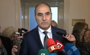 Цветан Цветанов категоричен, че вотът на недоверие на БСП не ги притеснява