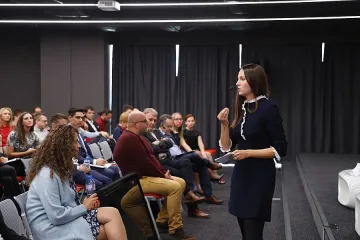 Ева Майдел: Цифровизирането на бизнеса дава средно 25% по-голяма доходност 