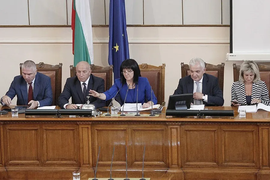 Санкционират депутати за днешния провал на пленарното заседание